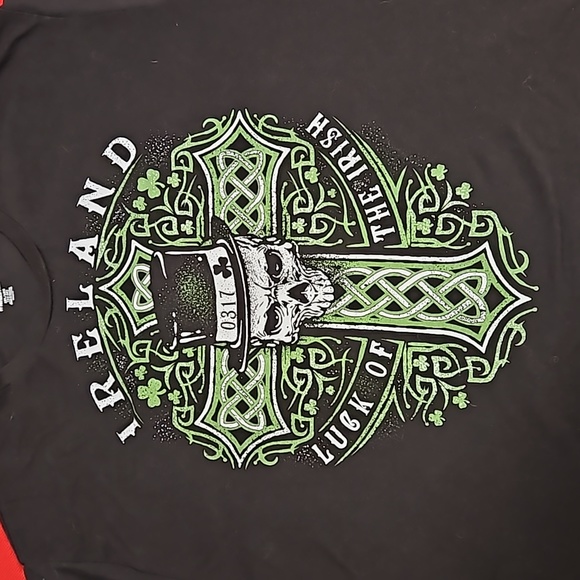 'Let's celebrate!' St. Patrick's Day Ireland skull graphic tee 3XL Euc March 17t - Picture 3 of 7